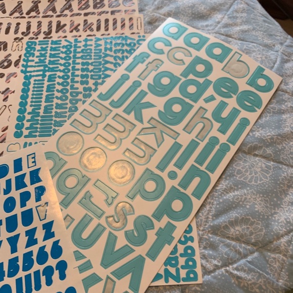 Lettering - Picture 2 of 6